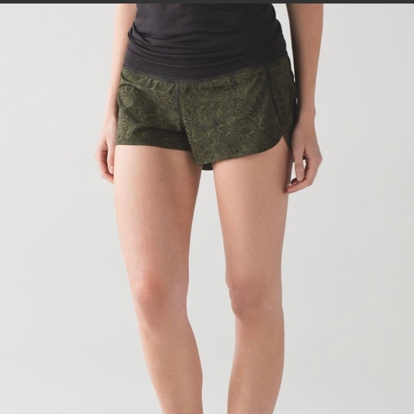 lululemon athletica Pants - Lululemon Speed Short